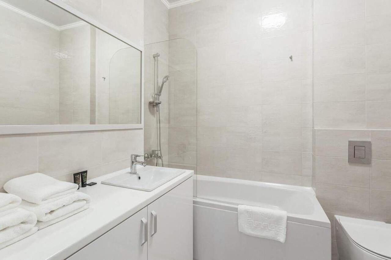 2-Nd Pearl 2-Bedrooms Apartment Οδησσός Εξωτερικό φωτογραφία
